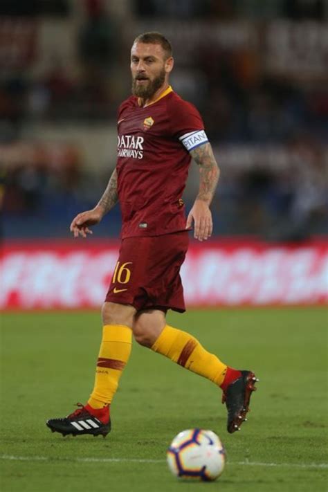 Pin by Lukitaderoma Mantovani on CALCIO VIP - Serie A | Italy team