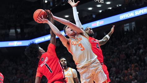 tennessee bracketology update latest ncaa bracket predictions for vols