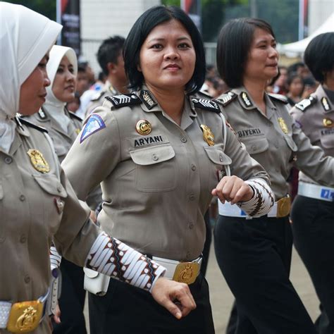 Indonesian Female Police Hot Sex Picture