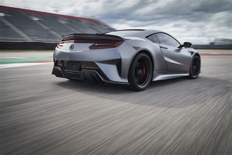 Is A 2022 Chevrolet C8 Corvette Faster Than An Acura Nsx Type S