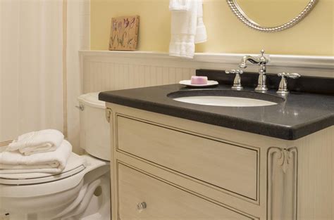 Remodeling Your Small Bathroom Quickly And Efficiently