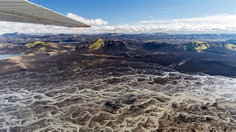Scenic Flight Over The Unspoiled Natural Wonders Of Iceland Placeaholic