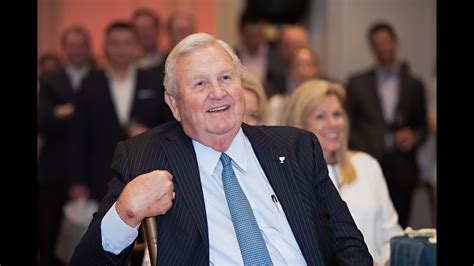 Johnny Harris - Recipient of the 2023 World Citizen Award - YouTube