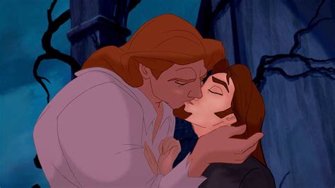 Beau And The Beast Disney Kiss Disney Princess Disney