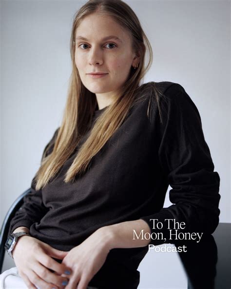 Ego Om Feministisk Konomi Med Emma Holten To The Moon Honey