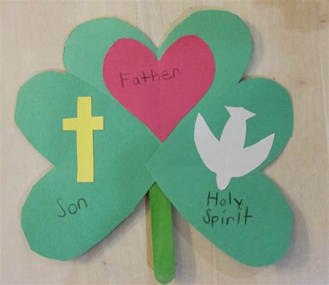 A Learning Journey W Is For Wednesday Crafting Shamrock Trinity