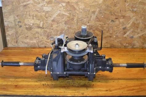 John Deere D105 Gt General Transmission Transaxle E100 X105 X106