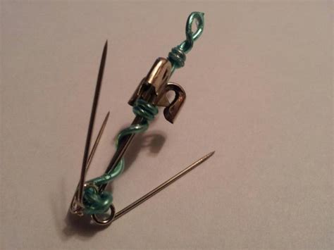 Treble Fish Hook Made With Safety Pins A Wire Camping Survival Survival Camping Hacks