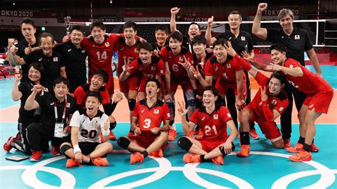 tokyo olympics men s volleyball usa men knocked out japan advances after edging out iran