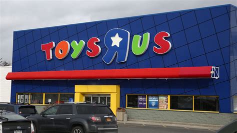 Toys R Us Closures Raise Questions For Dutchess County Leaders
