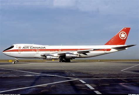 Boeing 747 233bm Air Canada Aviation Photo 0586308