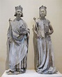 Anonyme. Portraits sculptés de Charles V et son épouse Jeanne de ...