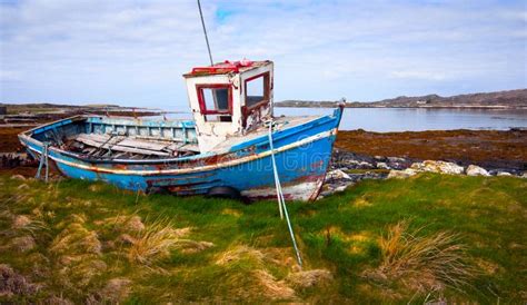 Old Fishing Boat On The Bank Of Ocean Bay Stock Image Image Of Boat