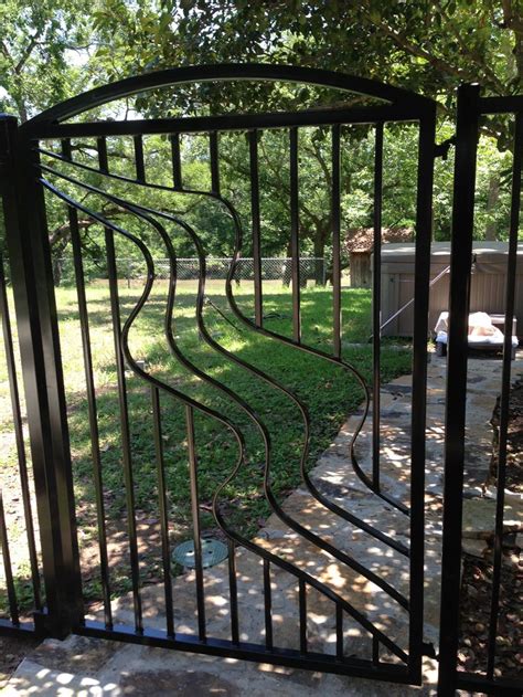 Golden water peast 50% pani dal kr mix kr le.gate ko oil paint lga le. 12 best images about Theme Gates on Pinterest | Entry ...
