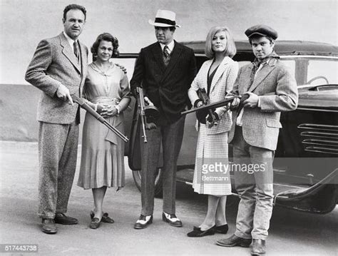 Cast Of Bonnie And Clyde In Publicity Shot Pictures Getty Images