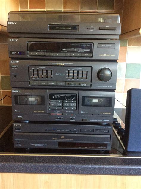 Sony Compact Hi Fi System With Turntable In Wf12 Kirklees For £4000