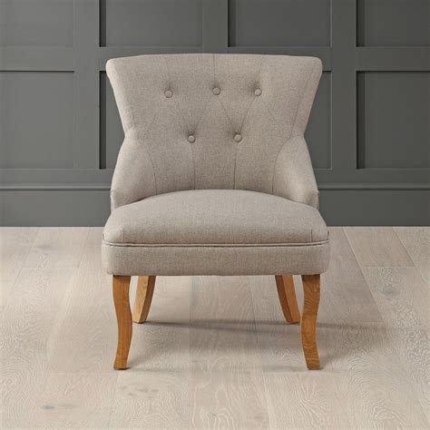 Die aussagekraft des vergleihs liegt für uns im fokus. schlafzimmer stuhl - coffeebooksblogging