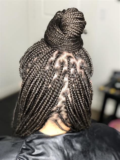 Knotless braids also are lighter than traditional box braids. - Small Mid Back Knotless Box Braids $275 This option is ...