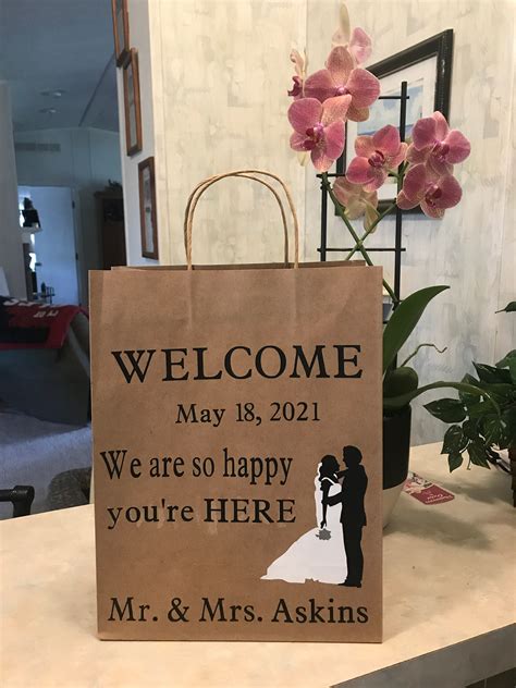 Custom Welcome Wedding Guest T Bags For Out Of Town Guests Etsy Uk
