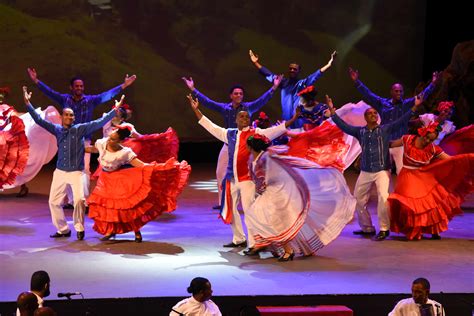 Bailes Típicos De Los Dominicanos Todo Por El Arte Rd
