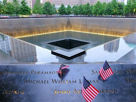 911 Memorial A New York Newyorkcityit