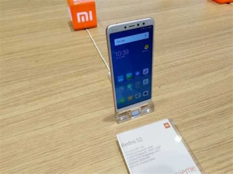 Redmi S2 Allegedly Spotted In The Official Czech Mi Store