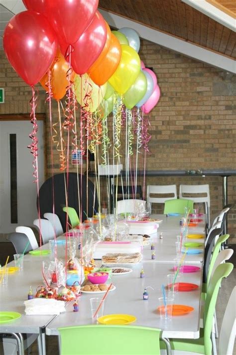 Guests will love looking over the photos of the birthday. Wonderful Table Decorations For The Children's Birthday ...