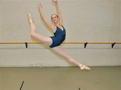 Ballerina With Anorexia Helps Dispel Myths The Blade