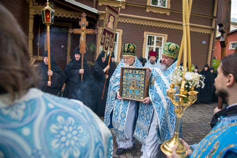 Holy Trinity St Sergius Convent In Riga Ceremoniously Greets The Kursk