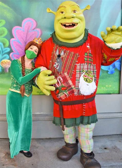 Our Grinchy Guide To Universal Studios Christmas