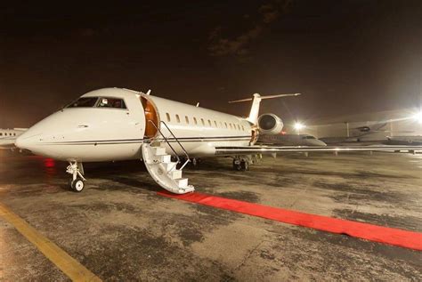 Video How The Uber Of Private Jets Is Winning Over Celebrities And