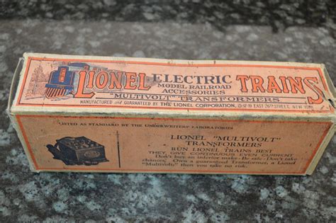 Rare 1930 Era Vintage Lionel Train Set With Boxes And Master Box