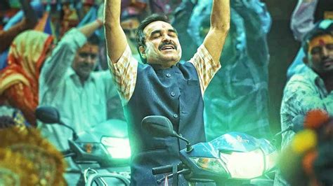 Omg 2 Review Pankaj Tripathi Akshay Kumar Share A Message Make You