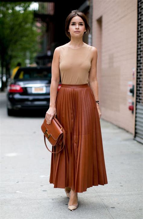 Street Style Nueva York Moda Faldas Faldas Plisadas Y Faldas Largas