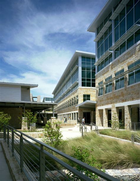 Amds Lone Star Campus Tbg Partners Archdaily