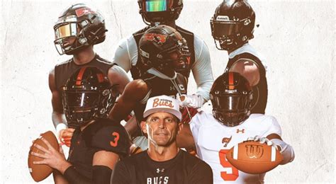 Get To Know The Hoover Buccaneers The First Out Of State Team To Participate In The Year