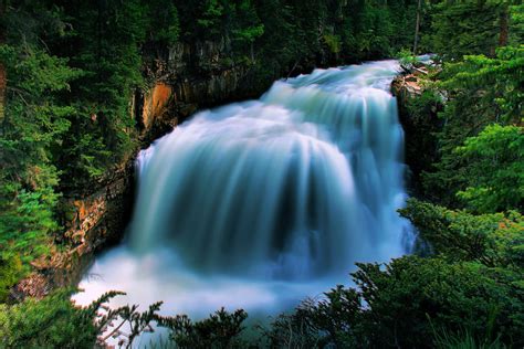 5 Waterfalls In Colorado You Must Visit At Least Once In Your Lifetime