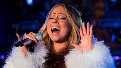 Mariah Carey Redeems Herself On New Years Eve In Times Square The