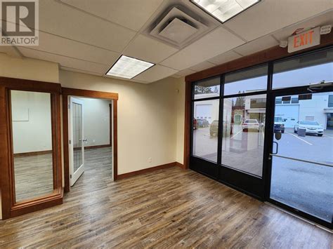 450 Neave Court Unit# #102, Kelowna, British Columbia V1V 2M2 (26312688