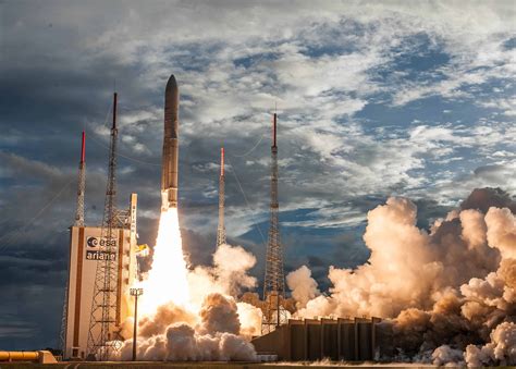 Ariane 5 Launch For Inmarsat Hellas Sat Isro Returns Arianespace To
