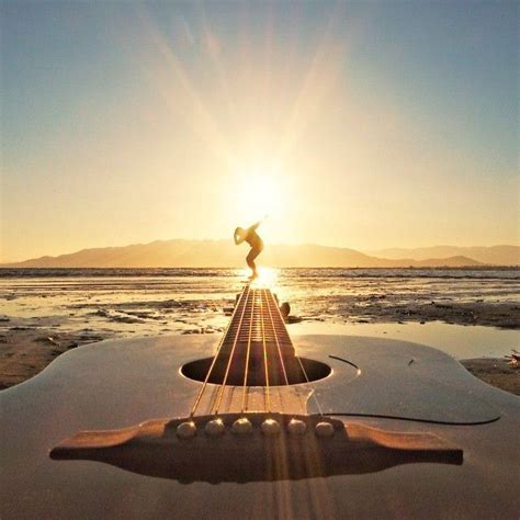 Guitar On The Beach Playingonthebeachpictures Guitar Art Music