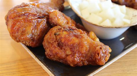 Bonchon Korean Fried Chicken Chain Opens Tempe Restaurant First In Az
