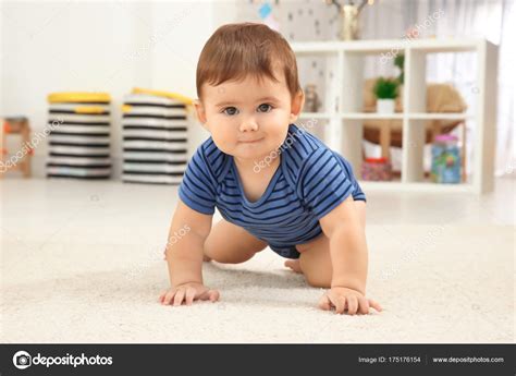 Picture Of A Baby Boy Crawling Joicefglopes