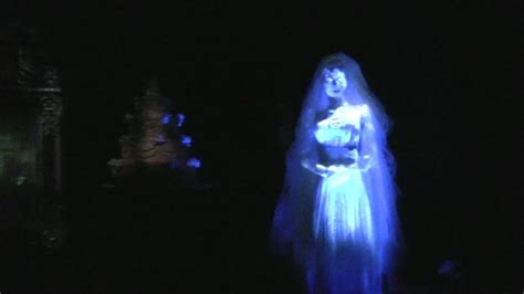 The Haunted Mansion Ride Through Magic Kingdom Walt Disney World Youtube