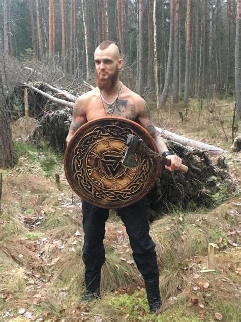 Is responsible for this page. Handmade Viking Shield — VikingStyle