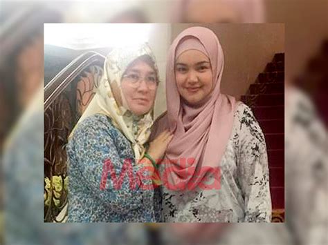 Tengku hajjah aisha mandak binti tengku mustafa, tengku sri kemala. Siti Nurhaliza Terima Kunjungan Tengku Puan Pahang - Media ...