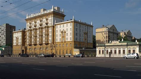 Moskau Usa Wollen Amerikanische Botschaft In Russland Renovieren