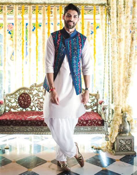 How To Wear Dhoti In Different Styles Back To Basics Bewakoof Blog