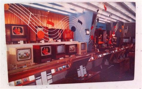 Vintage Postcard Rca Exhibition Hall Radio City New York Etsy