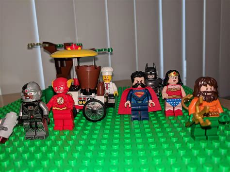 Justice League Eating Shawarma In The Park Moc Rlego